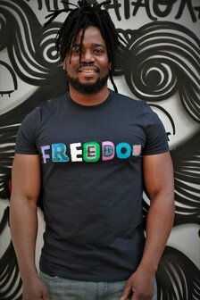 Upcycled t-shirt FREEDOM - Liz