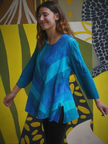 Blauwe blouse lijnen - Liz